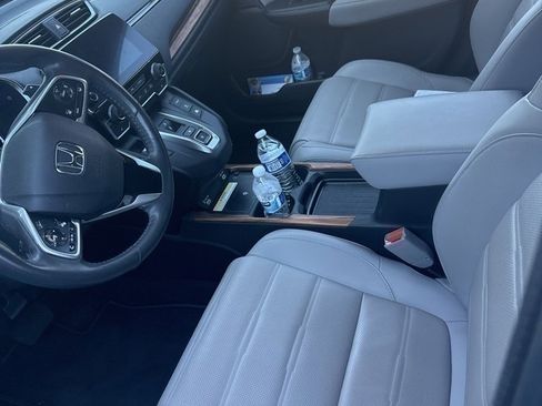 Used 2021 Honda CR-V Touring image 6