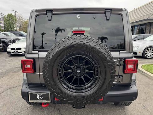 Used 2019 Jeep Wrangler Rubicon AWD/4WD image 6