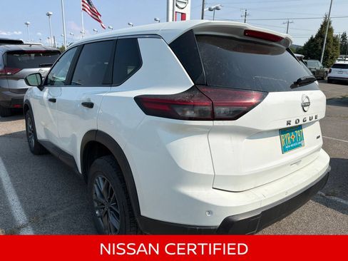 Certified 2024 Nissan Rogue S AWD/4WD image 10