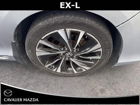 Used 2017 Honda Accord EX-L image 15