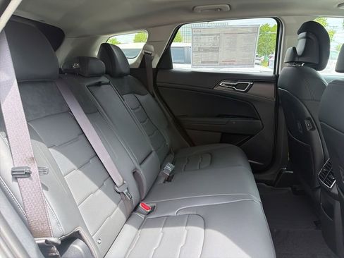 New 2026 Kia Sportage SX Prestige AWD/4WD image 13