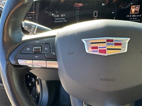 Certified 2025 Cadillac XT4 Premium Luxury image 24