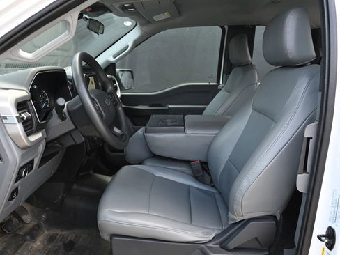 Used 2023 Ford F150 XL RWD image 12