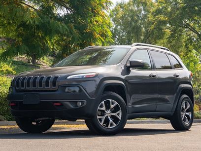 Used 2015 Jeep Cherokee Trailhawk w/ Comfort/Convenience Group