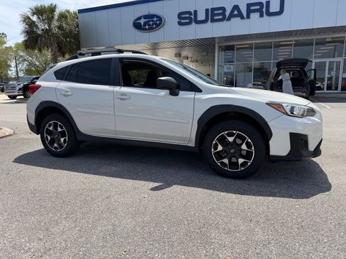 Used 2019 Subaru Crosstrek 2.0i w/ Eyesight System image 1