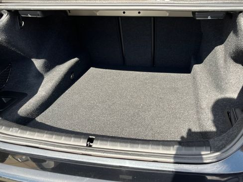 Used 2022 BMW M5 image 34