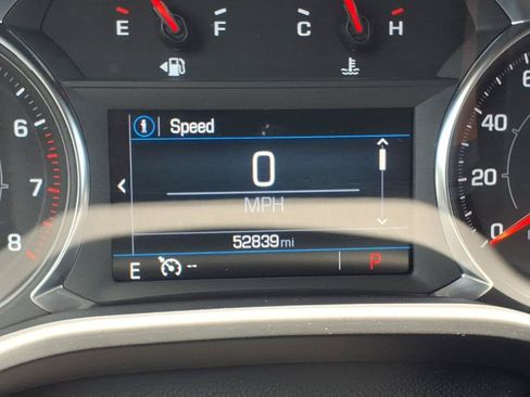 Used 2023 GMC Acadia SLE FWD image 22