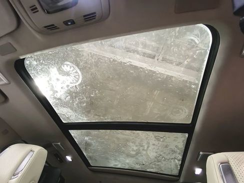 Used 2025 Cadillac Escalade Sport Platinum image 19