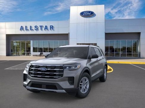 New 2026 Ford Explorer Active RWD image 2
