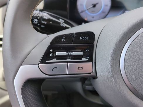 Certified 2023 Hyundai Elantra SEL w/ Convenience Package image 21