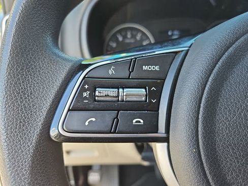 Used 2021 Kia Sportage LX image 19