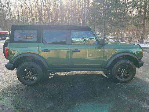 Used 2024 Ford Bronco Black Diamond image 7