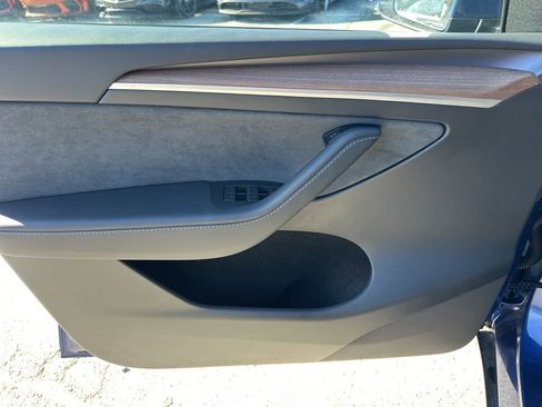 Used 2024 Tesla Model Y Long Range image 26