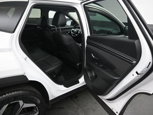 Used 2023 Hyundai Tucson SEL w/ Convenience Package image 12