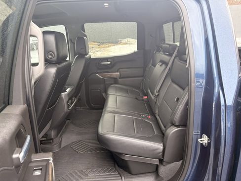 Used 2020 Chevrolet Silverado 1500 RST image 21