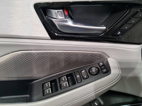 Used 2023 Acura MDX FWD w/ Technology Package image 27