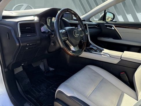 Used 2017 Lexus RX 350 AWD image 11