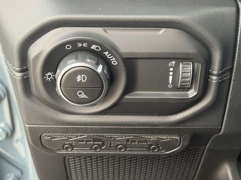 New 2026 Jeep Gladiator Sport image 27