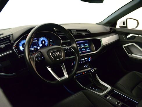 Certified 2021 Audi Q3 2.0T Premium w/ Convenience Package image 26