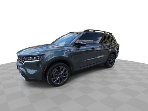 Used 2022 Kia Sorento SX Prestige w/ Rust Color Package image 4