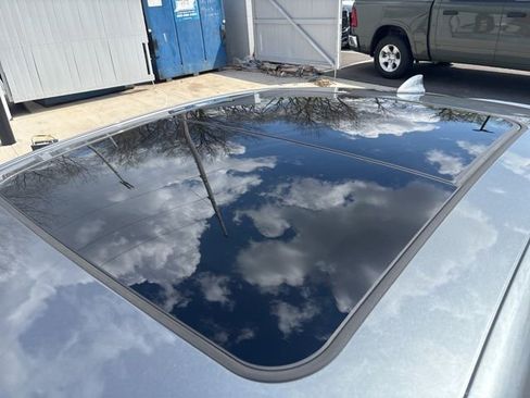 Used 2021 Cadillac CT5 Sport w/ Climate Package image 8