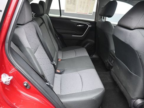 Certified 2025 Toyota RAV4 XLE w/ Convenience Package AWD/4WD image 25