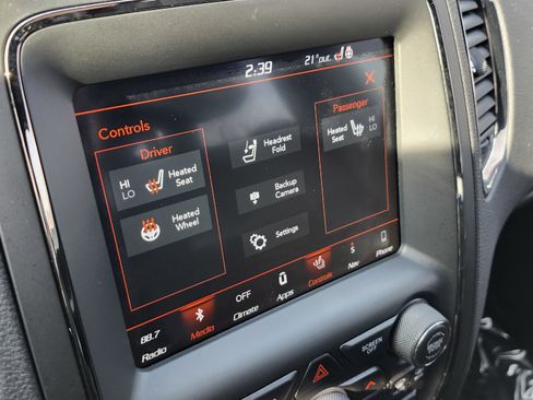 Used 2018 Dodge Durango GT w/ Premium Group image 9