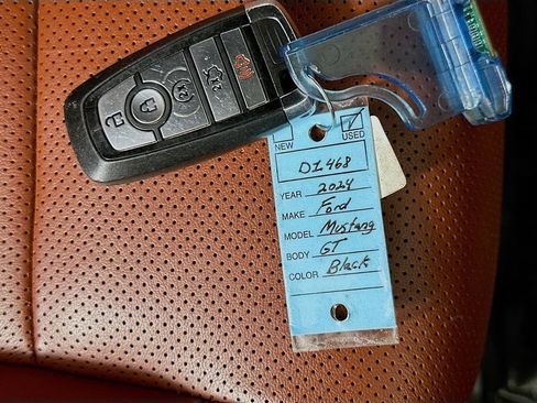 Used 2024 Ford Mustang GT Premium RWD image 36