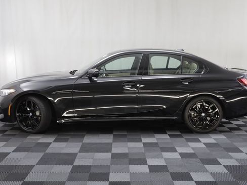 Used 2026 BMW 330i xDrive Sedan AWD/4WD image 4