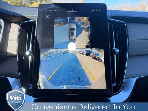 New 2026 Volvo XC90 B5 Plus w/ Protection Package Premier image 16