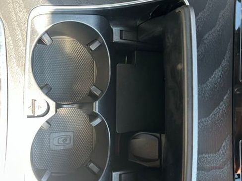 Certified 2022 Mercedes-Benz GLC 43 AMG 4MATIC image 40