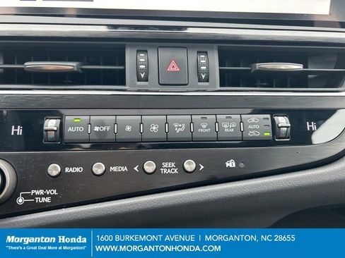 Used 2025 Lexus ES 350 w/ Premium Package image 25