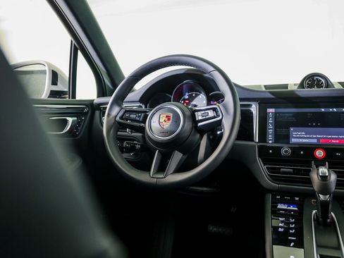 New 2026 Porsche Macan S image 26
