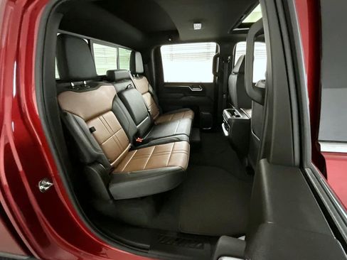 Certified 2025 Chevrolet Silverado 3500 High Country w/ High Country Premium Package image 18