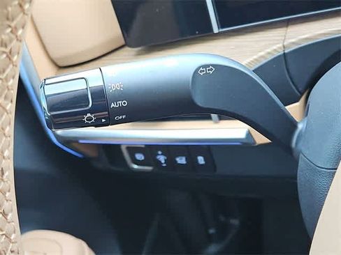 Used 2024 Hyundai Santa Fe Limited image 30