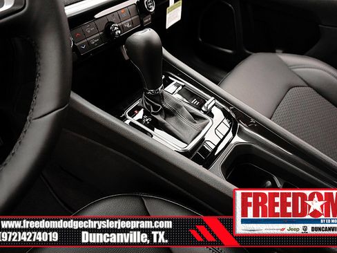 New 2026 Jeep Compass Latitude image 34