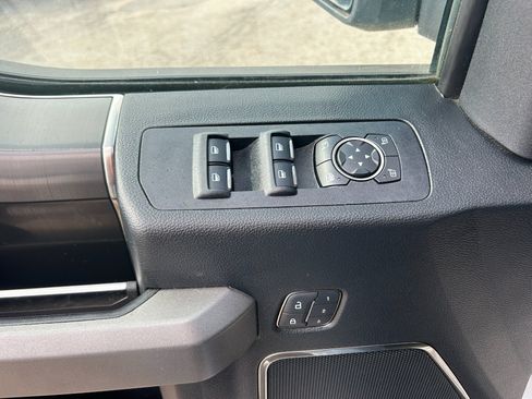 Used 2020 Ford F150 Raptor w/ Equipment Group 802A Luxury AWD/4WD image 21