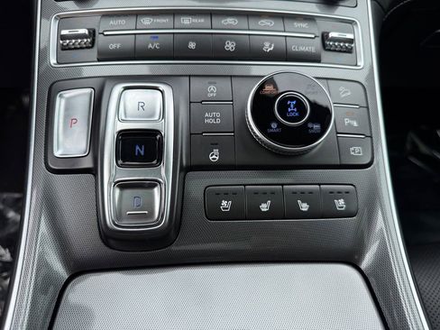 Used 2023 Hyundai Santa Fe Calligraphy AWD/4WD image 19