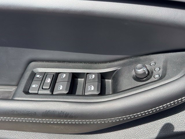 Certified 2026 Jeep Grand Cherokee L 2WD image 9