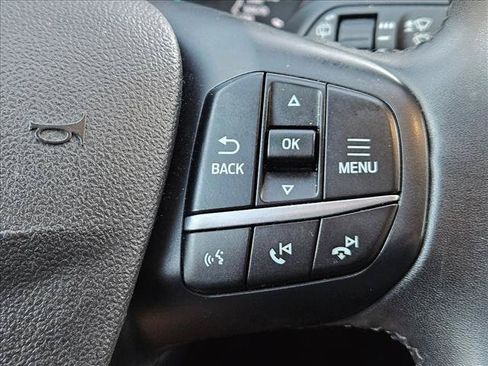 Used 2022 Ford Escape SE w/ Convenience Package FWD image 19