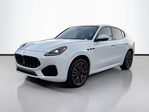Certified 2024 Maserati Grecale GT image 7