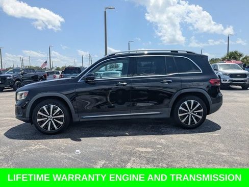 Used 2021 Mercedes-Benz GLB 250 4MATIC image 8