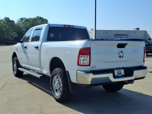 Used 2022 RAM 2500 Tradesman w/ Chrome Appearance Group AWD/4WD image 3