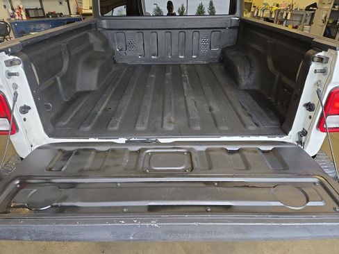 Used 2020 Jeep Gladiator Rubicon image 26