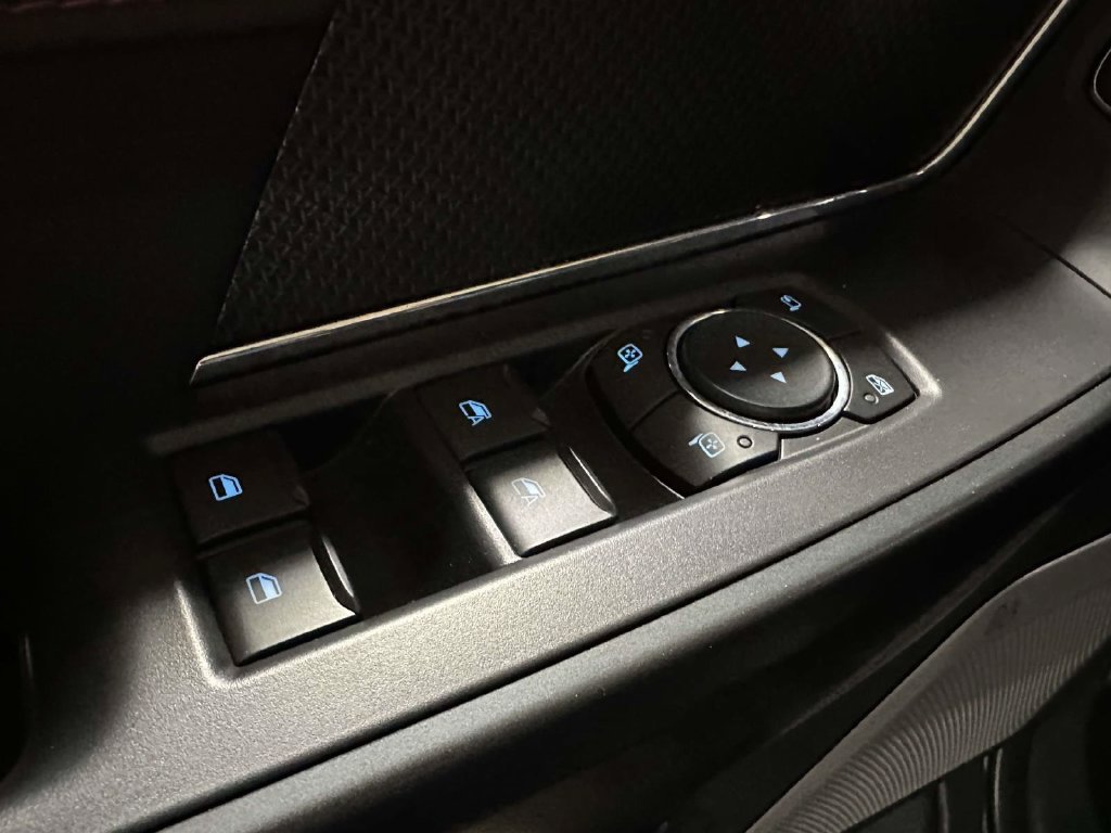 Used 2026 Ford F150 Raptor AWD/4WD image 19