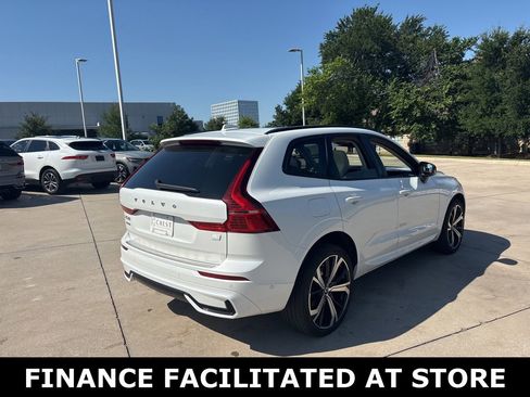 Certified 2024 Volvo XC60 T8 Ultimate w/ Protection Package Premier AWD/4WD image 5