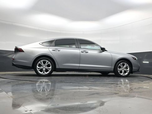 Certified 2024 Honda Accord LX image 31