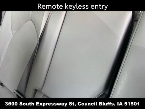 Used 2020 Toyota Highlander Limited w/ Protection Package #3 AWD/4WD image 18
