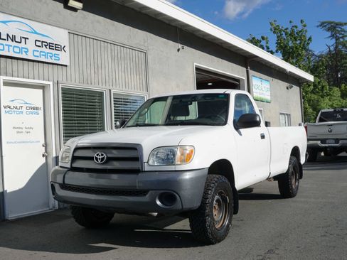 Used 2006 Toyota Tundra 2WD Regular Cab image 1