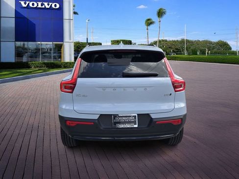 New 2026 Volvo XC40 B5 Ultra AWD/4WD image 6